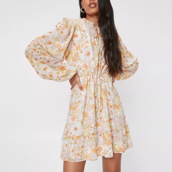 Nasty Gal Dresses & Skirts - Nasty Gal Floral Tie Front Long Sleeved Mini Dress